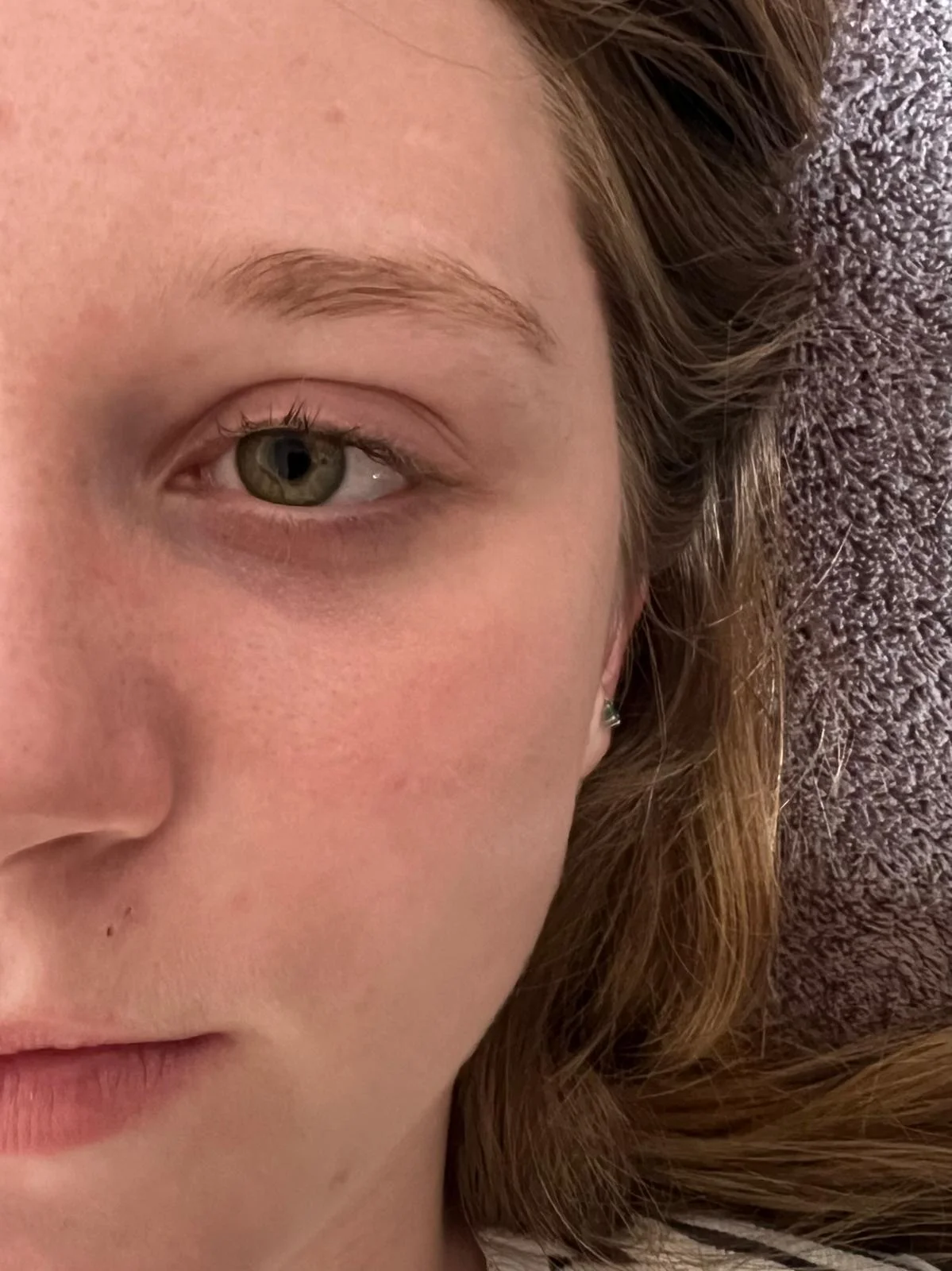 Avant teinture cils et sourcils